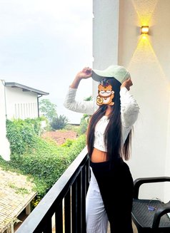Shenaya Adikari - escort in Colombo Photo 2 of 5