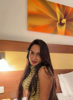 Shenaya Fernando - escort in Dubai Photo 9 of 10