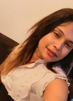 Shenaya Perera - Transsexual escort in Colombo Photo 1 of 4