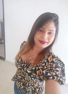 Shenaya Perera - Transsexual escort in Colombo Photo 6 of 8