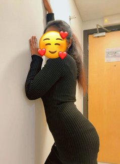 Shenaya Perera - escort in Dubai Photo 5 of 7