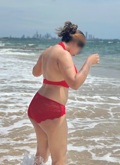 Shenaya young petty Girl - puta in Colombo Photo 20 of 21