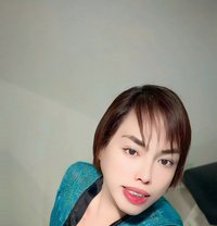 Sheng - Transsexual escort in Riyadh