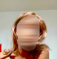 Shenila Daniel - Acompañantes transexual in Colombo