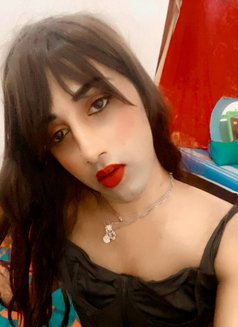 Shenila Daniel - Transsexual escort in Colombo Photo 6 of 12