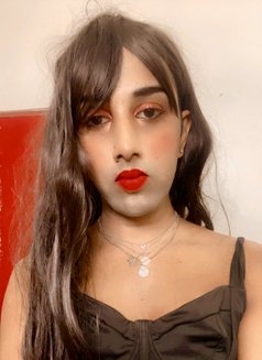 Shenila Daniel - Transsexual escort in Colombo Photo 10 of 12