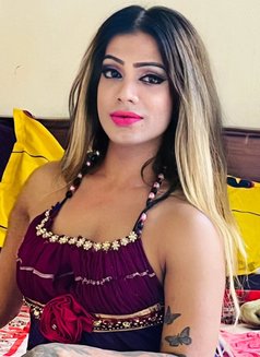 Shenila Fernandez - Male escort in Colombo Photo 4 of 8