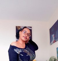Shennie - puta in Nairobi