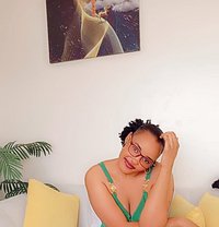 Shenniy - masseuse in Nairobi