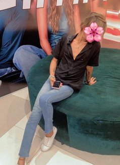 Shenu Baby - Acompañantes transexual in Colombo Photo 2 of 6