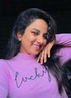 Shenu Cam / Outcall - escort in Colombo Photo 1 of 6