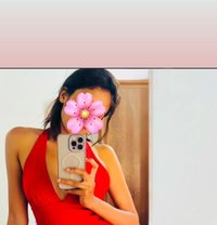 Shenu( New University Girl )verified - puta in Colombo