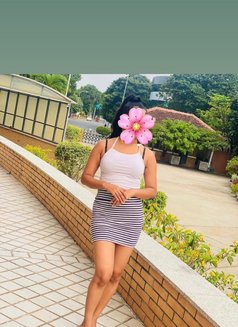 Shenu (University girl ) - escort in Colombo Photo 7 of 8