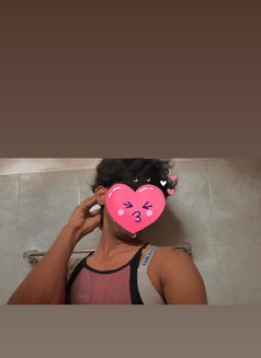 Shenu Doll - Transsexual escort in Colombo Photo 1 of 6