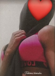 Shenu Doll - Transsexual escort in Colombo Photo 4 of 6
