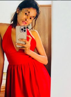 Shenu New Girl - escort in Colombo Photo 2 of 8