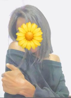 Shenu( New University Girl )verified - Agencia de putas in Colombo Photo 15 of 15