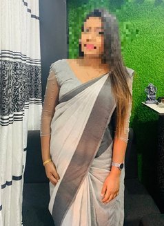 Banu Office girl - escort in Colombo Photo 6 of 8