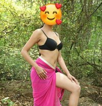 Hashini 01 - escort in Kandy