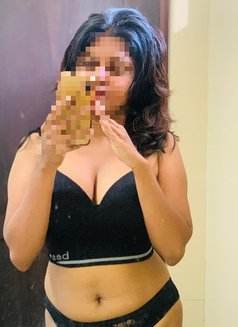 Shenushi (contact on whatsapp) - escort in Colombo Photo 19 of 19