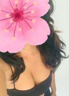 Shenushi (contact on whatsapp) - escort in Colombo Photo 22 of 22