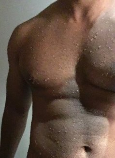 Experienced Sexy Boy for Real ladies - Male escort in Colombo Photo 4 of 8