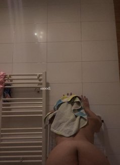 Sherazade French Escort Anal/cim - puta in Paris Photo 7 of 9