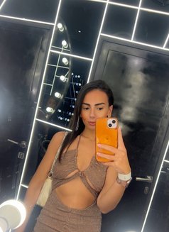 Sherazade French Escort Anal/cim - puta in Dubai Photo 5 of 8