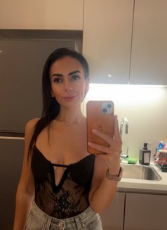 Sherazade French Escort Anal/cim - puta in Dubai Photo 8 of 8