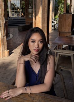 SHEREN GFE - escort in Bali Photo 10 of 11