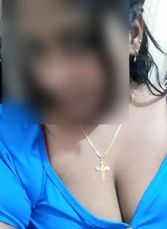 Sheril (Threesome) - Vaccinated - escort in Abu Dhabi Photo 2 of 11