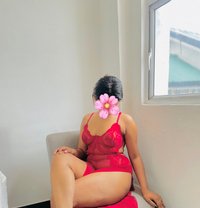 Sherin Amisha - escort in Colombo Photo 11 of 14