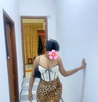 Sherin Amisha - puta in Colombo Photo 9 of 18