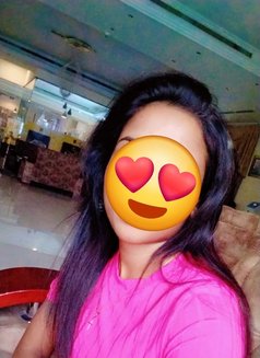 Sherin Mathew - puta in Dubai Photo 3 of 8