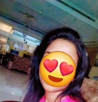 Sherin Mathew - puta in Dubai