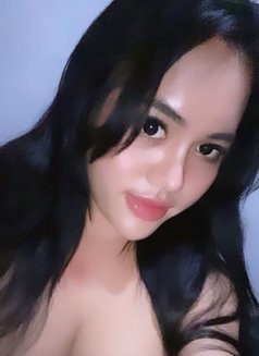 Sherine Bali - Transsexual escort in Bali Photo 3 of 7