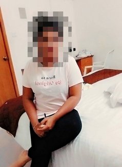 Sherly - puta in Chennai Photo 4 of 5