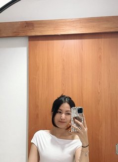 Sherly Sexy - Acompañante in Bali Photo 5 of 8