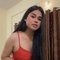 Sherlyn - Transsexual escort in Mumbai Photo 3 of 5