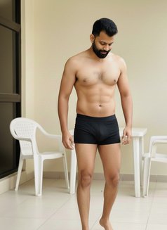 Sheron Fernando - Male escort in Bangkok Photo 1 of 5