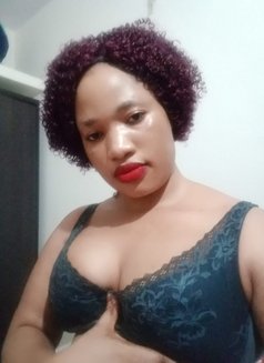 Sherry - escort in Bangalore Photo 2 of 3