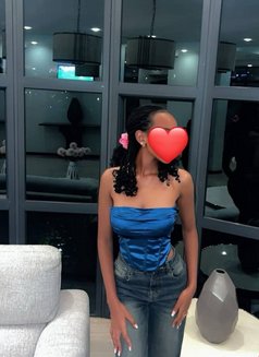 Sherry From Makindye - escort in Kampala Photo 2 of 4