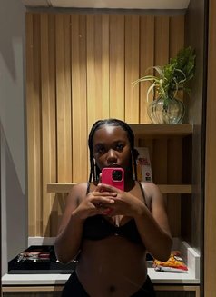 Sherry Just Landed in Goa - puta in Candolim, Goa Photo 5 of 5