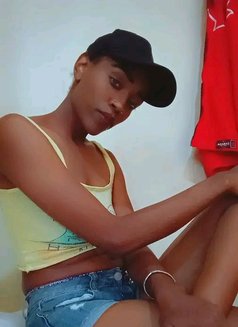 Sherry - adult performer in Nairobi Photo 2 of 2