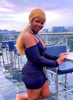 Sherry - escort in Pune Photo 14 of 14