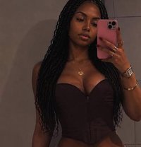 Sherry, Wild African Queen - puta in Pattaya