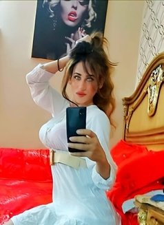 Shery - Transsexual escort in Cairo Photo 1 of 24