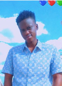 Sheryl - escort in Nairobi Photo 2 of 2