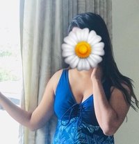 Sheryl - The Hot babe - escort in Colombo