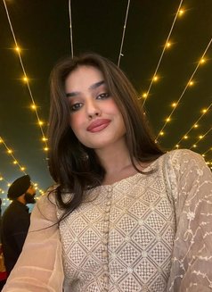Shetal Chabra - escort in Sharjah Photo 4 of 4
